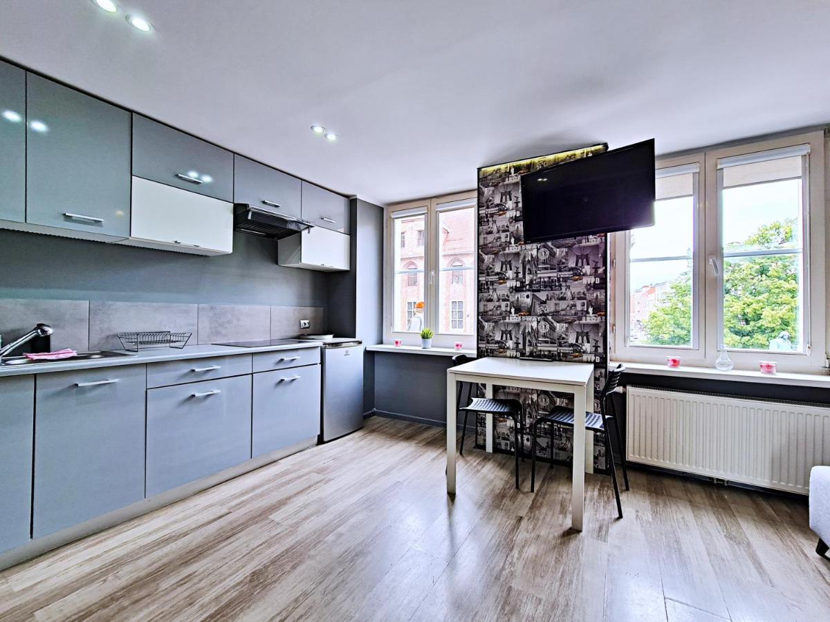 Apartament Z Widokiem Na Pomnik Kopernika - Rynek Staromiejski Torun Bagian luar foto
