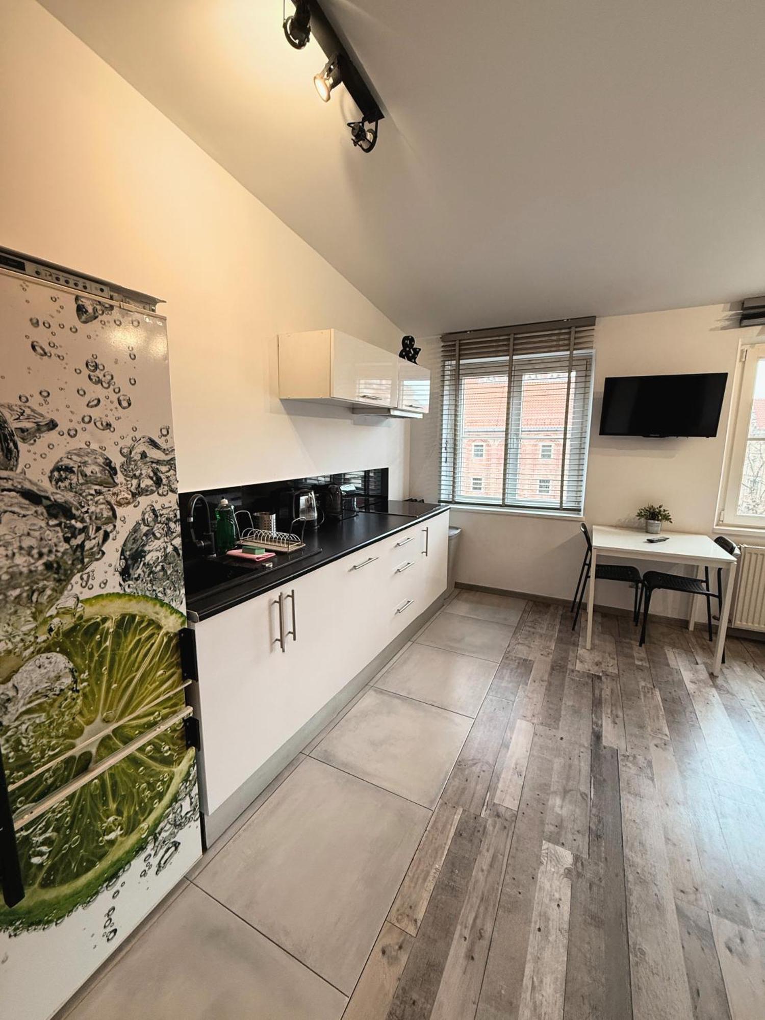 Apartament Z Widokiem Na Pomnik Kopernika - Rynek Staromiejski Torun Bagian luar foto