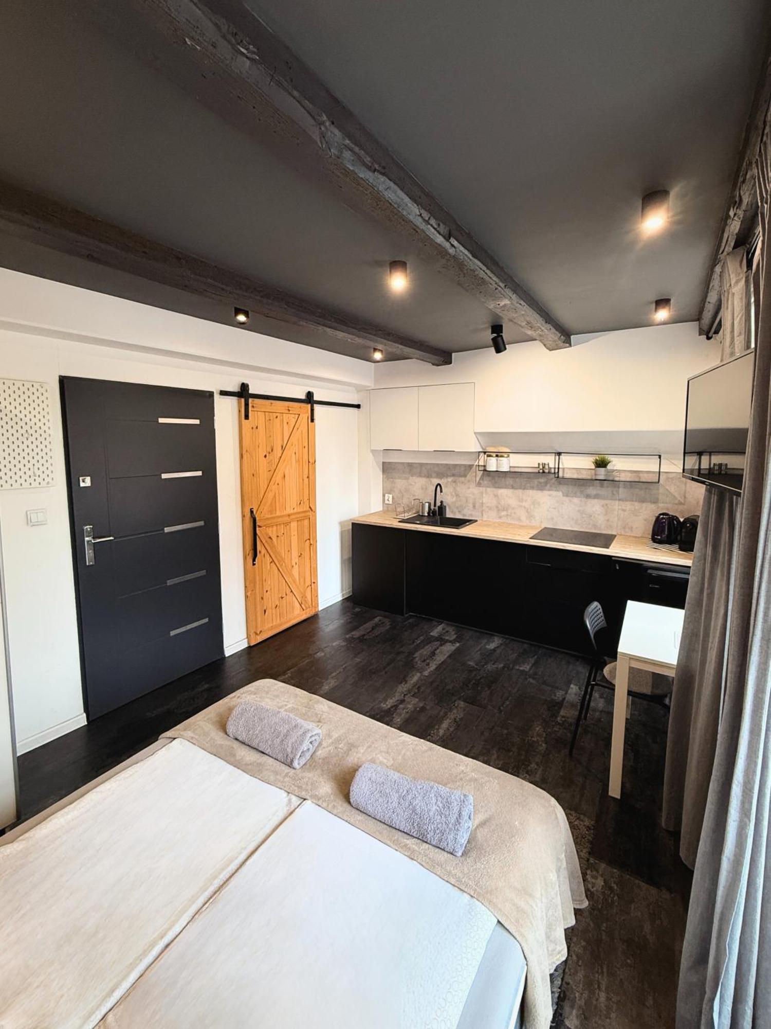 Apartament Z Widokiem Na Pomnik Kopernika - Rynek Staromiejski Torun Bagian luar foto