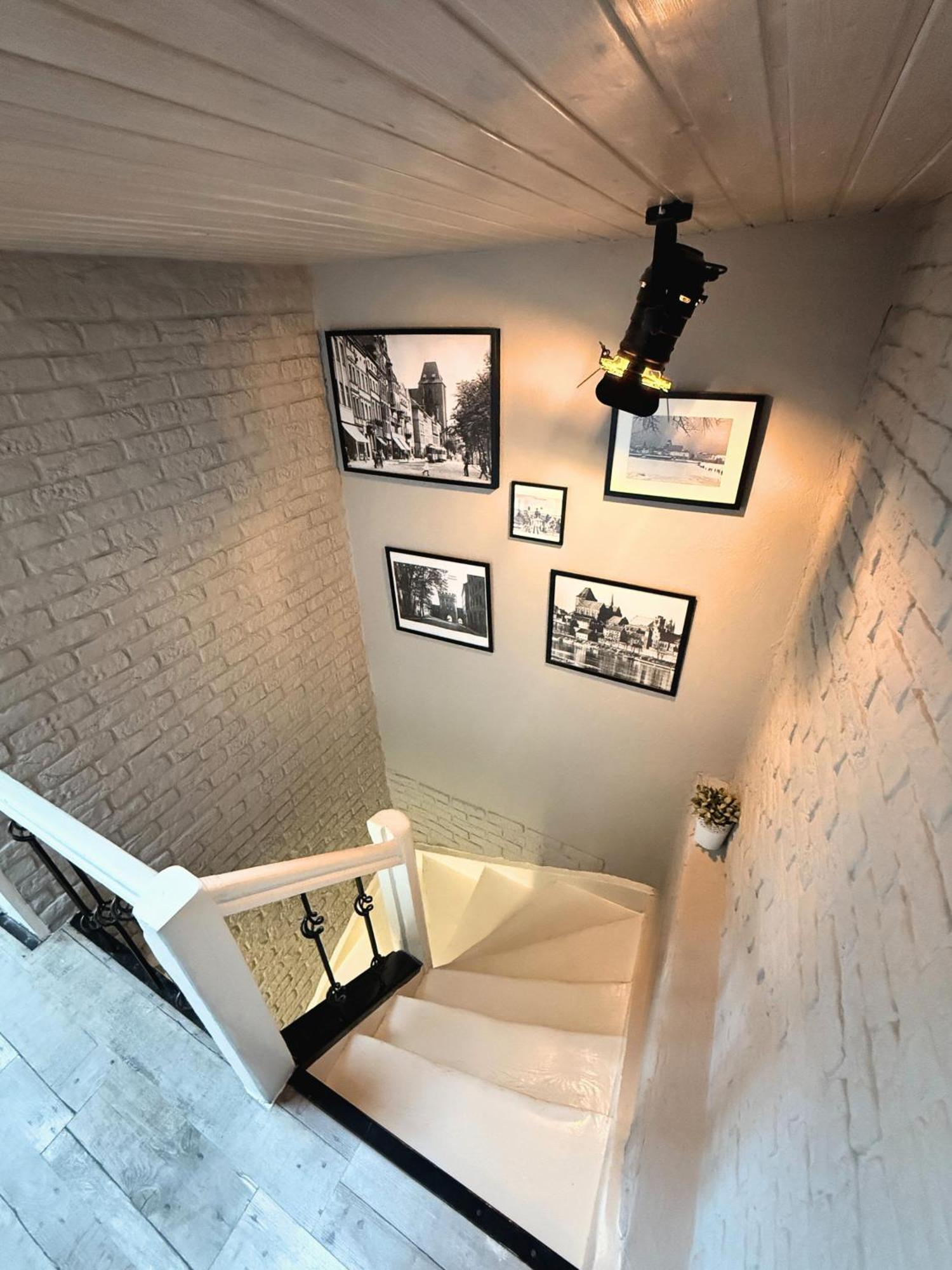 Apartament Z Widokiem Na Pomnik Kopernika - Rynek Staromiejski Torun Bagian luar foto